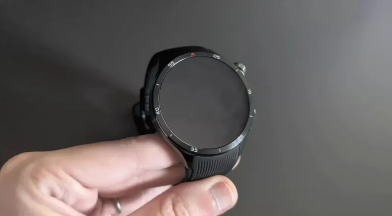 4 слабых места Wear OS, из-за которых часы уступают Huawei и Xiaomi