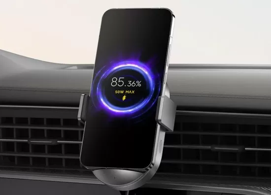 Xiaomi выпустила автомобильное беспроводное зарядное устройство мощностью 50 Вт за $42