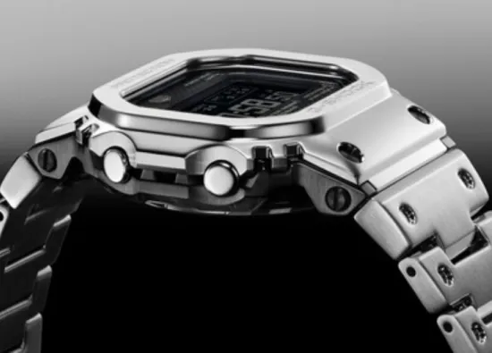 Casio G-Shock GMW-BZ5000D — цельнометаллические часы нового поколения с трёхслойным корпусом, MIP-дисплеем и IP-покрытием